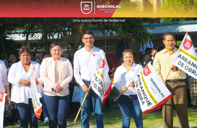 José Alejandro Martínez Fuentes llevó a cabo el Banderazo de Arranque de Obra en el Bachillerato General Mariano Matamoros.