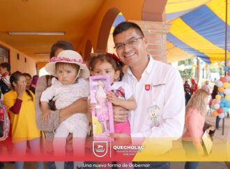José Alejandro Martínez Fuentes llevó a cabo la graduación de CONAFE en la comunidad de Guadalupe Enríquez