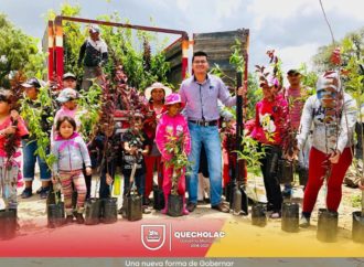 José Alejandro Martínez Fuentes se suma a la reforestación en el «Ojo de Agua» con Habitantes de la Comunidad