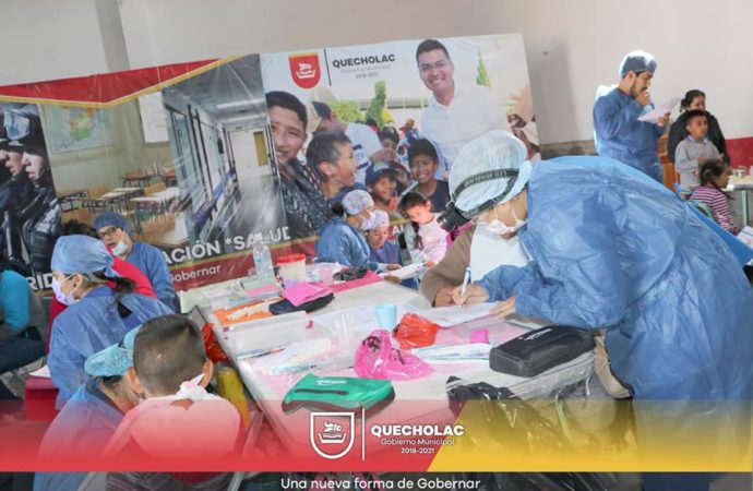 El Lic. José Alejandro Martínez lleva a cabo la Jornada de Salud Bucal en Quecholac.