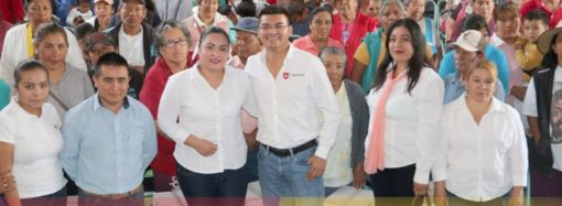 Entrega de apoyo de Despensas