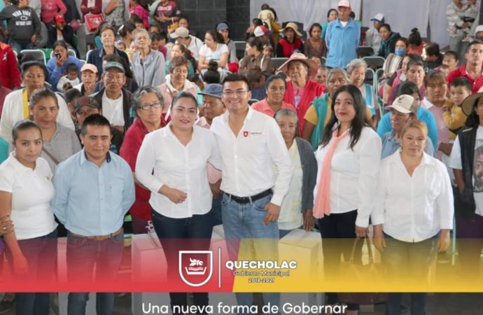 Entrega de apoyo de Despensas