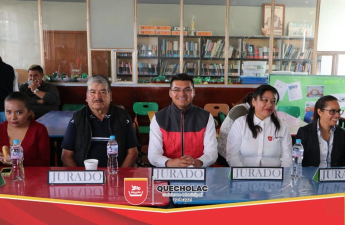 Palmarito Tochapan sede de Concurso de interpretación del Himno Nacional.