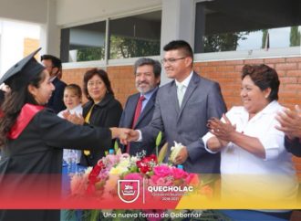 José Alejandro Martínez Fuentes acudió del Bachillerato de Quecholac.
