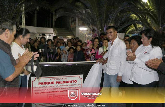 Lic. José Alejandro Martínez Fuentes llevo a cabo la Apertura de Feria en Palmarito Tochapan.