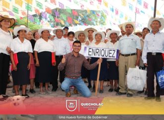 José Alejandro Martínez llevó a cabo el Festejo del día de los abuelos en la cabecera municipal.