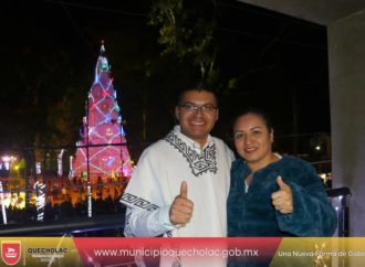 José Alejandro Martínez Fuentes arrancó los Festejos Decembrinos en el zócalo Municipal.