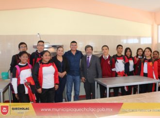 José Alejandro Martínez Fuentes cumple una vez más con la Educación; Entrega un Comedor Escolar al Bachillerato General Mariano Matamoros.