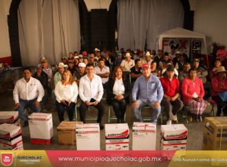 José Alejandro Martínez Fuentes organizó la 3er. Entrega de motobombas y aspersoras para apoyo al campo.