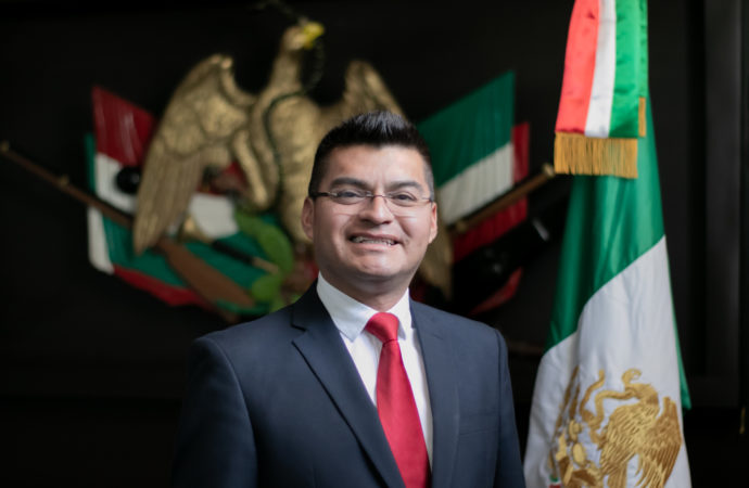 José Alejandro Martínez Fuentes realiza recomendaciones a los Quecholences ante el Covid-19.