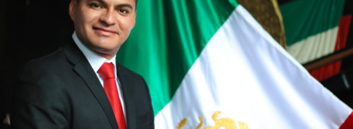 José Alejandro Martínez Fuentes sigue llevando a cabo las sesiones de cabildo de manera virtual.