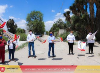 José Alejandro Martínez Fuentes arrancó obra en San Simón de Bravo por Adoquinamiento.