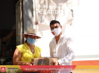 José Alejandro Martínez Fuentes hizo entrega de 2,000 litros de Leche en Quecholac.
