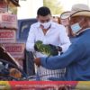 José Alejandro Martínez Fuentes entrega más de 5 toneladas de verduras por todo el Municipio.