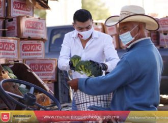 José Alejandro Martínez Fuentes entrega más de 5 toneladas de verduras por todo el Municipio.