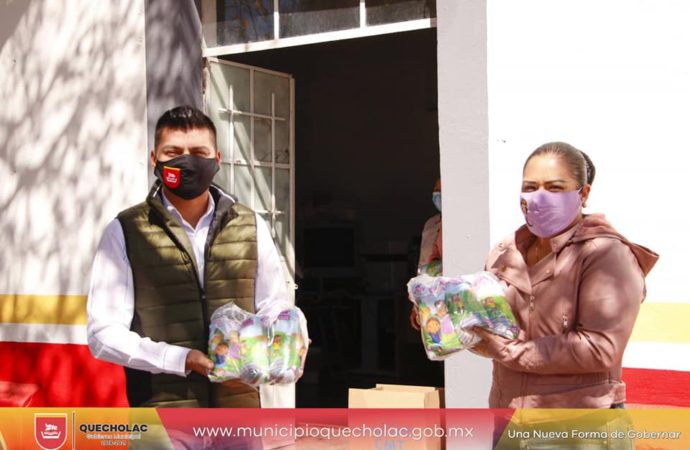 José Alejandro Martínez Fuentes entregó 2 mil litros de Leche a Familias del Municipio.