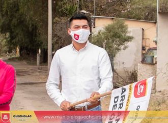 José Alejandro Martínez Fuentes da banderazo de Arranque de obra en la comunidad de Francisco I. Madero.