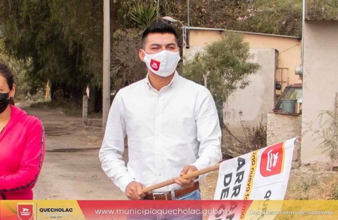 José Alejandro Martínez Fuentes da banderazo de Arranque de obra en la comunidad de Francisco I. Madero.