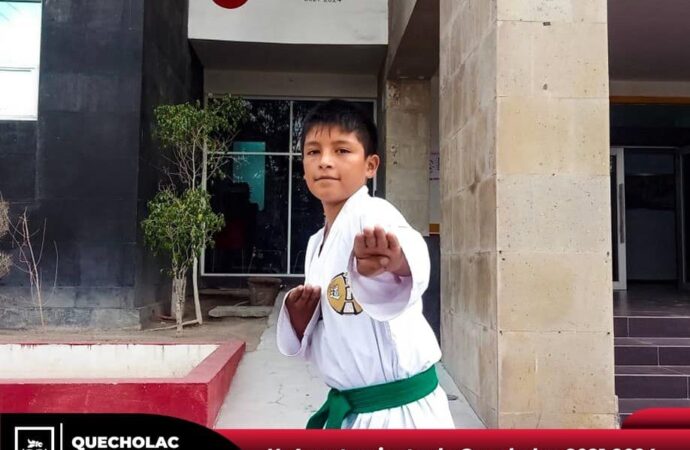 Entregan Apoyo a Deportista de Taekwondo